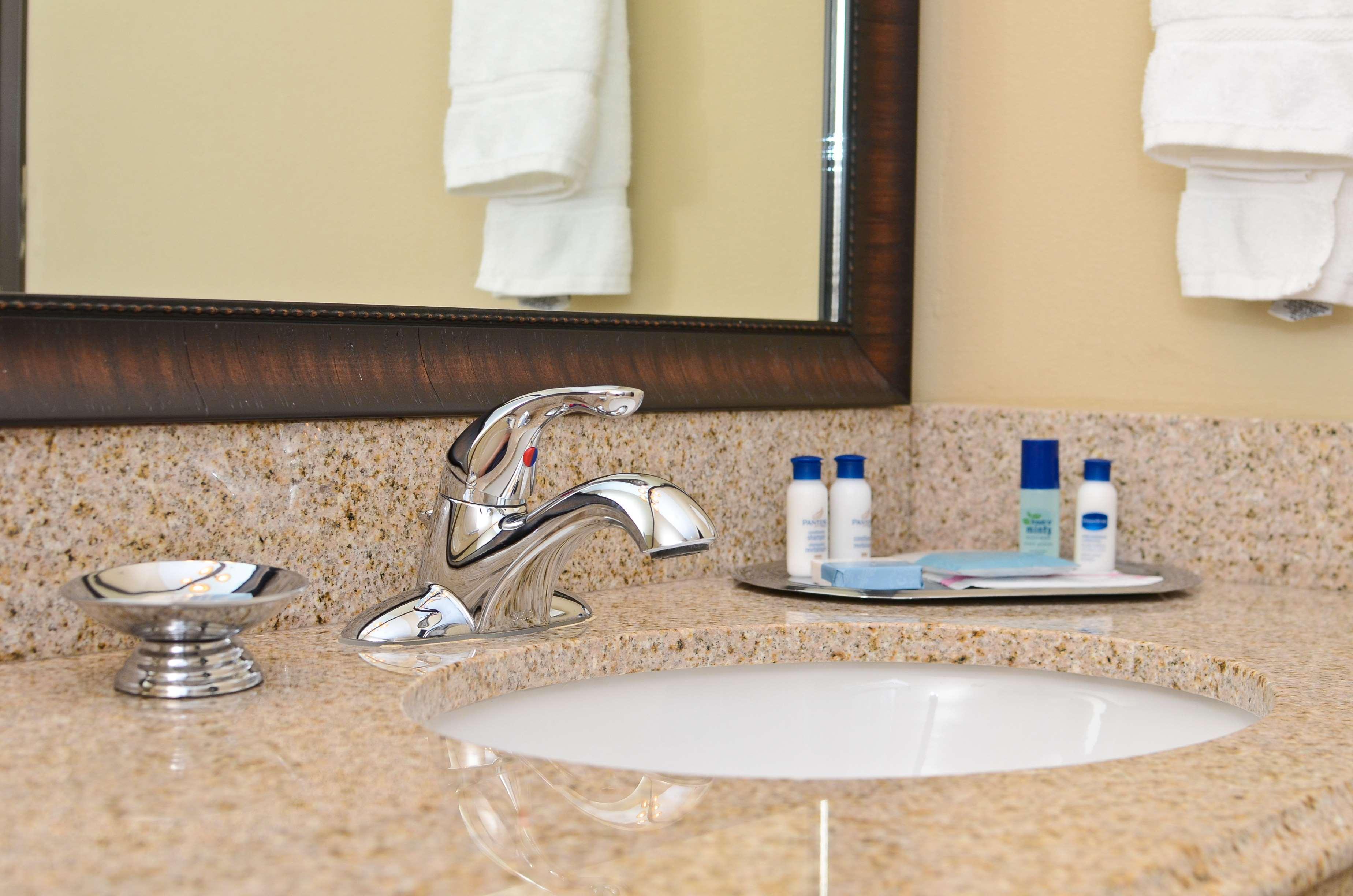 Best Western Plus Emory At Lake Fork Inn & Suites Eksteriør billede